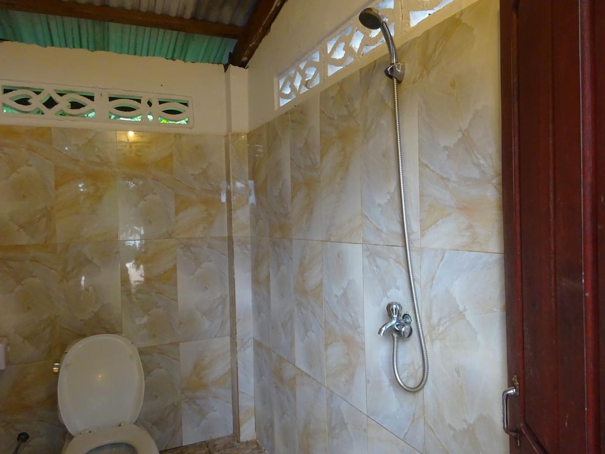 ココナッツビーチ バンガローズ Derm Tkov Village 部屋 写真